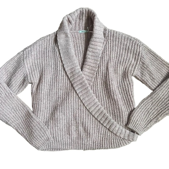 URBAN OUTFITTERS/KIMCHI BLUE BLUSH PINK CHUNKY WRAP FRONT SWEATER SIZE XS - Picture 2 of 7